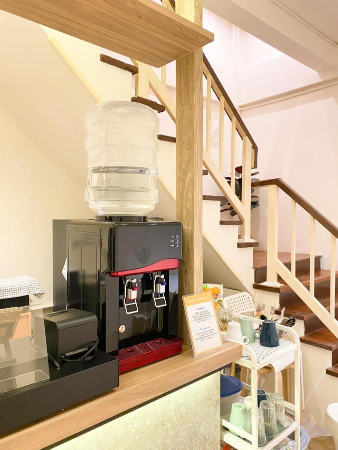 Ben&Pooh Hostel Bangkok Kültér fotó